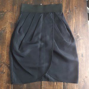 ARITZIA Wilfred tulip skirt in black 0